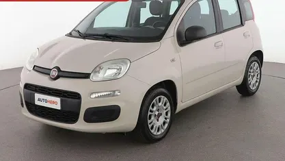 Usata Fiat Panda Easy 70 CV (51 kW) 2016 Beige Utilitaria