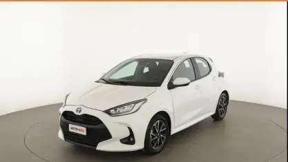 Usata Toyota Yaris Trend 116 CV (85 kW) 2023 Bianco Utilitaria