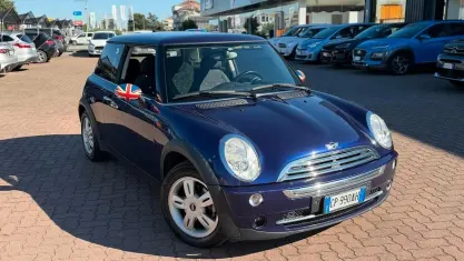 Usata Mini ONE 90 CV (66 kW) 2004 Bluazzurro Utilitaria