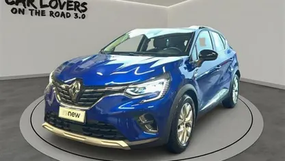 Usata Renault Captur Intens 116 CV (85 kW) 2021 Blu scuro SUV