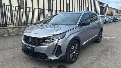Usata Peugeot 5008 131 CV (96 kW) 2024 Grigio SUV