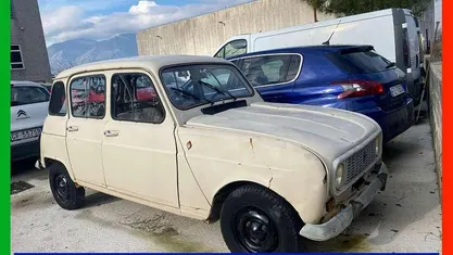 Usata 1983 Renault R4 Tre volumi | 1000 €