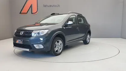 Grigio cometa Usata 2019 Dacia Sandero Stepway Due volumi | 10.190 € (Buon prezzo)