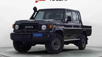 Usata 2025 Toyota Land Cruiser Pick-up | 67.000 €