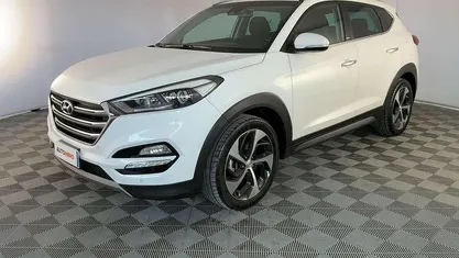 Usata Hyundai Tucson Xpossible 141 CV (103 kW) 2017 Bianco SUV