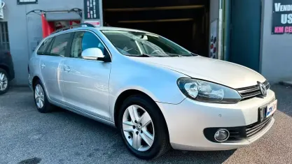 Usata VW Golf VI Comfortline 105 CV (77 kW) 2010 Grigio Station wagon