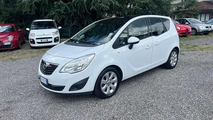 Usata Opel Meriva Cosmo 120 CV (88 kW) 2011 Monovolume