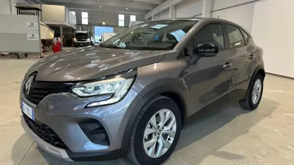 Brugt Renault Captur Business 91 HK (66 kW) 2022 Grå SUV