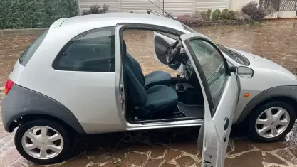 Usata Ford Ka 69 CV (50 kW) 2007 Grigio Utilitaria