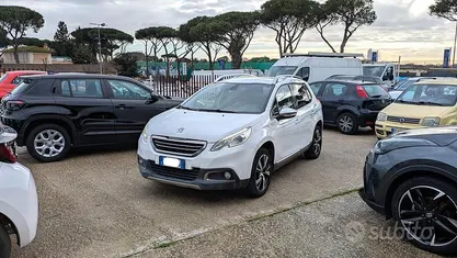 Usata Peugeot 2008 Allure 114 CV (83 kW) 2014 Bianco SUV