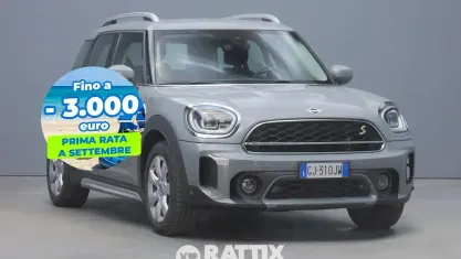 Usata Mini Cooper Countryman Business 125 CV (91 kW) 2022 Momentum grey SUV