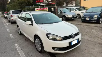 Usata VW Golf VI Comfortline 105 CV (77 kW) 2011 Bianco Station wagon