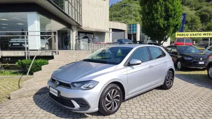 Usata VW Polo Life 95 CV (69 kW) 2023 Argento Utilitaria