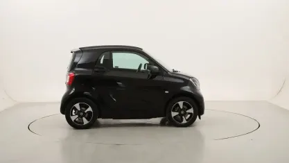 Usata Smart ForTwo Coupé Passion 41 kW (56 CV) 2021 Neronero Utilitaria