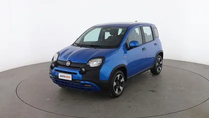 Blu Usata 2023 Fiat Panda Cross Cross Due volumi | 14.499 € (Buon prezzo)