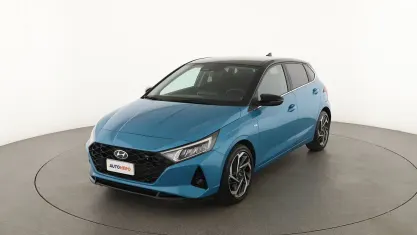 Usata Hyundai i20 101 CV (74 kW) 2023 Blu Utilitaria