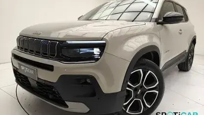Usata Jeep Avenger Summit 101 CV (74 kW) 2025 Grigio SUV