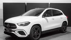 Bianco Nuova 2025 Mercedes GLA200 Advanced Plus SUV | 46.549 € (Buon prezzo)