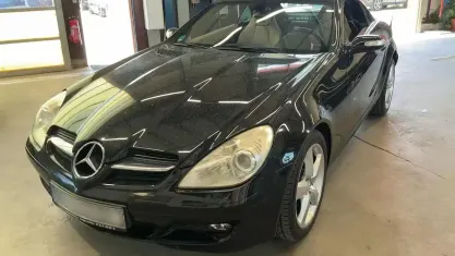 Usata Mercedes SLK350 272 CV (200 kW) 2004 Nero Cabrio