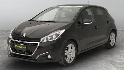 Usata 2019 Peugeot 208 Active Due volumi | 9990 € (Buon prezzo)