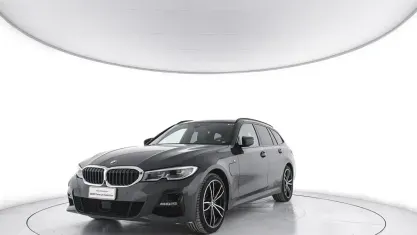 Usata BMW 320e M Sport 163 CV (119 kW) 2022 Grigio Station wagon