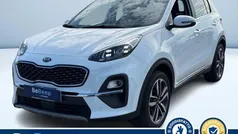 Bianco pastello Usata 2021 Kia Sportage Style SUV | 19.400 € (Buon prezzo)