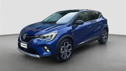 Usata Renault Captur Techno 100 CV (73 kW) 2023 Blu scuro SUV