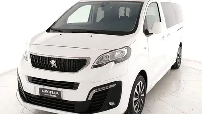 Usata Peugeot Traveller Allure 120 CV (88 kW) 2020 Bianco Monovolume