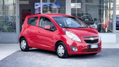 Usata Chevrolet Spark 68 CV (50 kW) 2011 Rosso Utilitaria