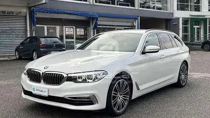 Usata BMW 520 Luxury Line 190 CV (139 kW) 2020 Bianco Station wagon