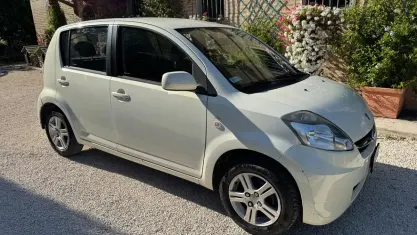 Usata Subaru Justy 69 CV (50 kW) 2010 Bianco Utilitaria