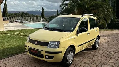 Usata 2012 Fiat Panda Classica Tre volumi | 5300 € (Buon prezzo)
