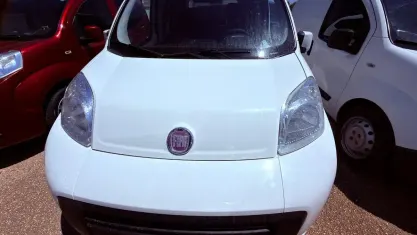 Usata Fiat Qubo Trekking 75 CV (55 kW) 2012 Bianco Monovolume