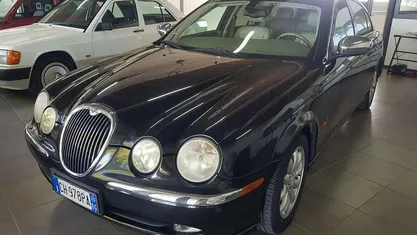 Usata 2003 Jaguar S-Type Executive Tre volumi | 8490 € (Buon prezzo)