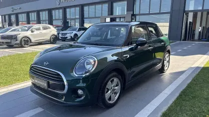 Occasion Mini Cooper D Business 116 ch (85 kW) 2019 Citadine