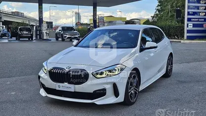 Usata BMW 118 M Sport 150 CV (110 kW) 2022 Bianco Utilitaria