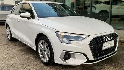 Usata Audi A3 Advanced 115 CV (84 kW) 2021 Bianco Berlina