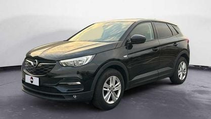 Używany Opel Grandland X Innovation 120 KM (88 kW) 2018 Czarny SUV