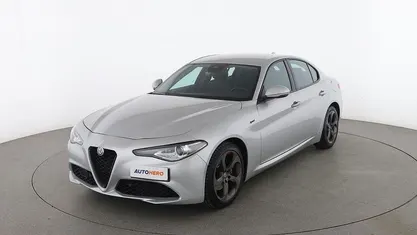 Usata Alfa Romeo Giulia Sprint Sprint 160 CV (117 kW) 2020 Grigio Coupé