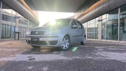 Grigio Usata 2004 Fiat Punto Due volumi | 1300 € (Buon prezzo)