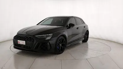 Usata 2023 Audi RS3 Tre volumi | 64.900 €