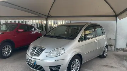 Usata Lancia Musa 95 CV (69 kW) 2009 Monovolume