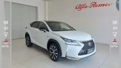 Usata Lexus NX300h Sport Line 197 CV (144 kW) 2016 Bianco SUV