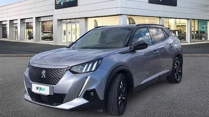 Grigio Usata 2022 Peugeot e-2008 GT SUV | 16.900 € (Buon prezzo)