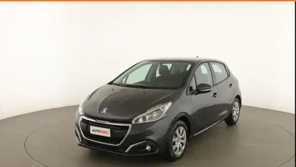 Usata Peugeot 208 Active 82 CV (60 kW) 2017 Grigio Utilitaria