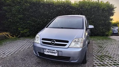Usata 2006 Opel Meriva Cosmo Monovolume | 1990 € (Buon prezzo)