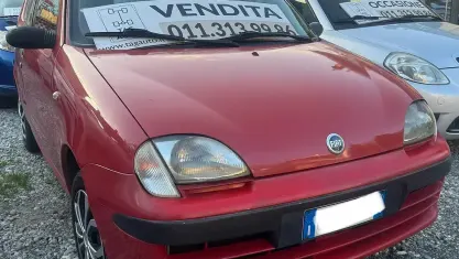 Usata Fiat 600 54 CV (39 kW) 2008 Rosso Utilitaria
