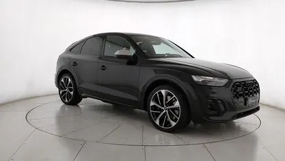 Nero Usata 2024 Audi SQ5 Sportback Sport SUV | 70.900 € (Buon prezzo)