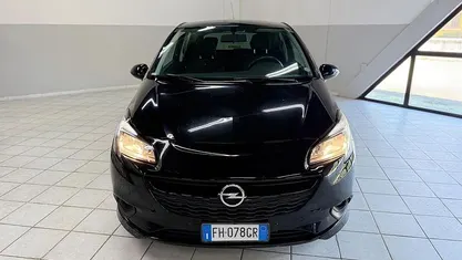 Usata Opel Corsa 90 CV (66 kW) 2017 Nero Coupé
