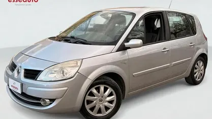 Usata Renault Scénic II Luxe 106 CV (77 kW) 2006 Monovolume